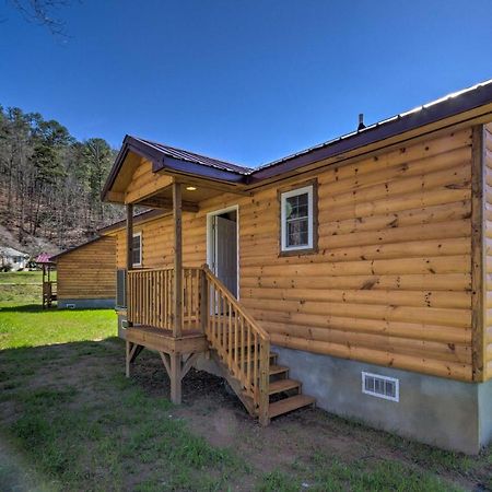 Cozy Bryson City Cabin 5 Miles To Downtown! 외부 사진
